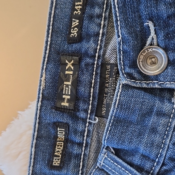 Helix - Picture 9 of 15